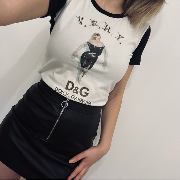 Authentic Vintage D&G Dolce & Gabbana Graphic Very T-shirt Size XS - Picture 7 of 15